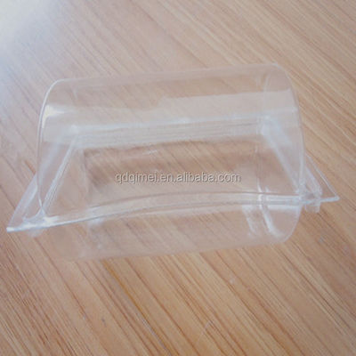Coppa di plastica di misura convenientemente progettata per un dosaggio medico preciso